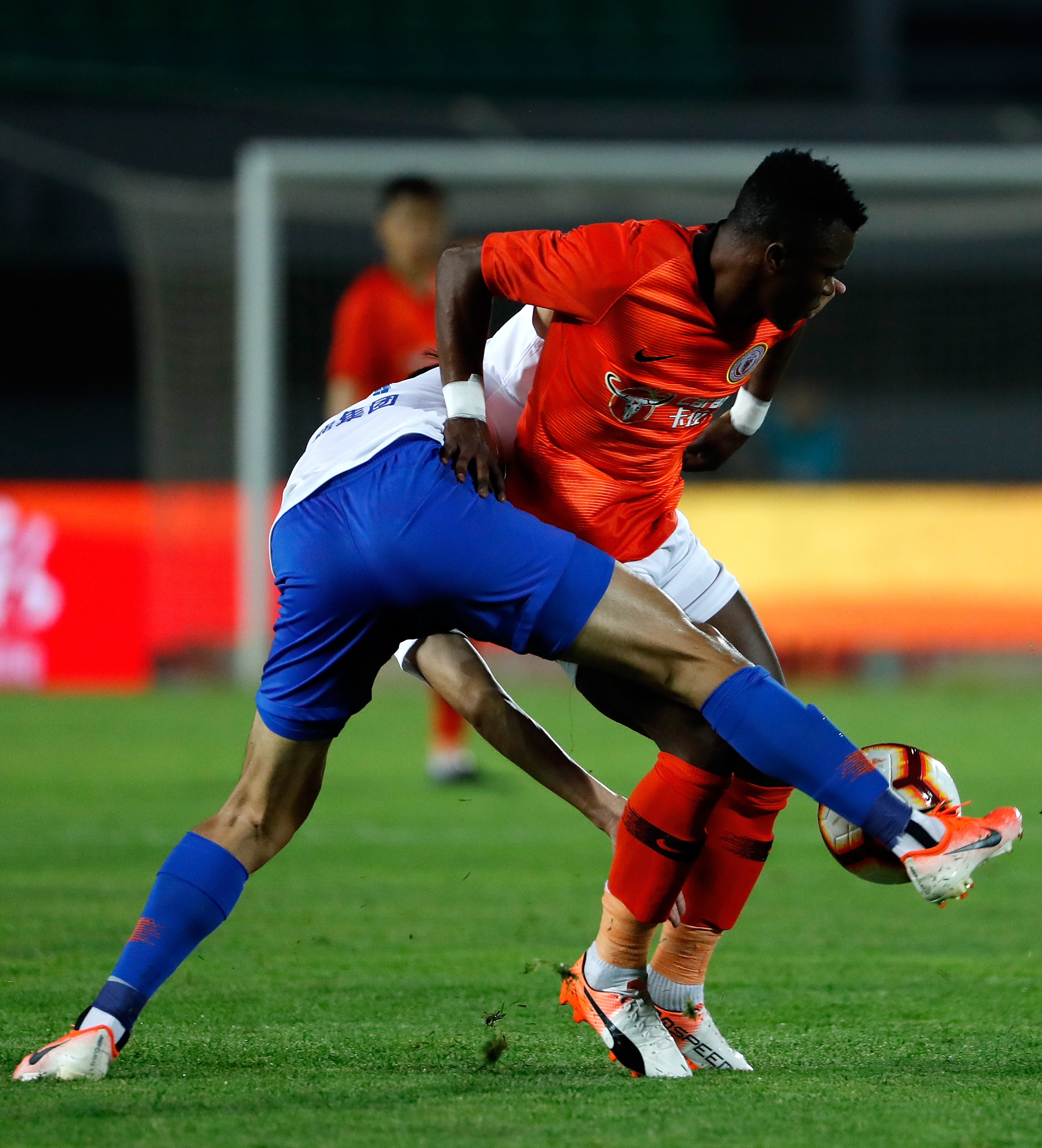 开云体育最新网址-激情四射的音乐让人热血沸腾跟着